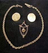 JEWELRY: One lady's gold rope