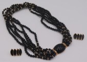 JEWELRY. ONYX AND 14KT GOLD JE
