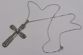 JEWELRY. OVERSIZED 18KT GOLD A