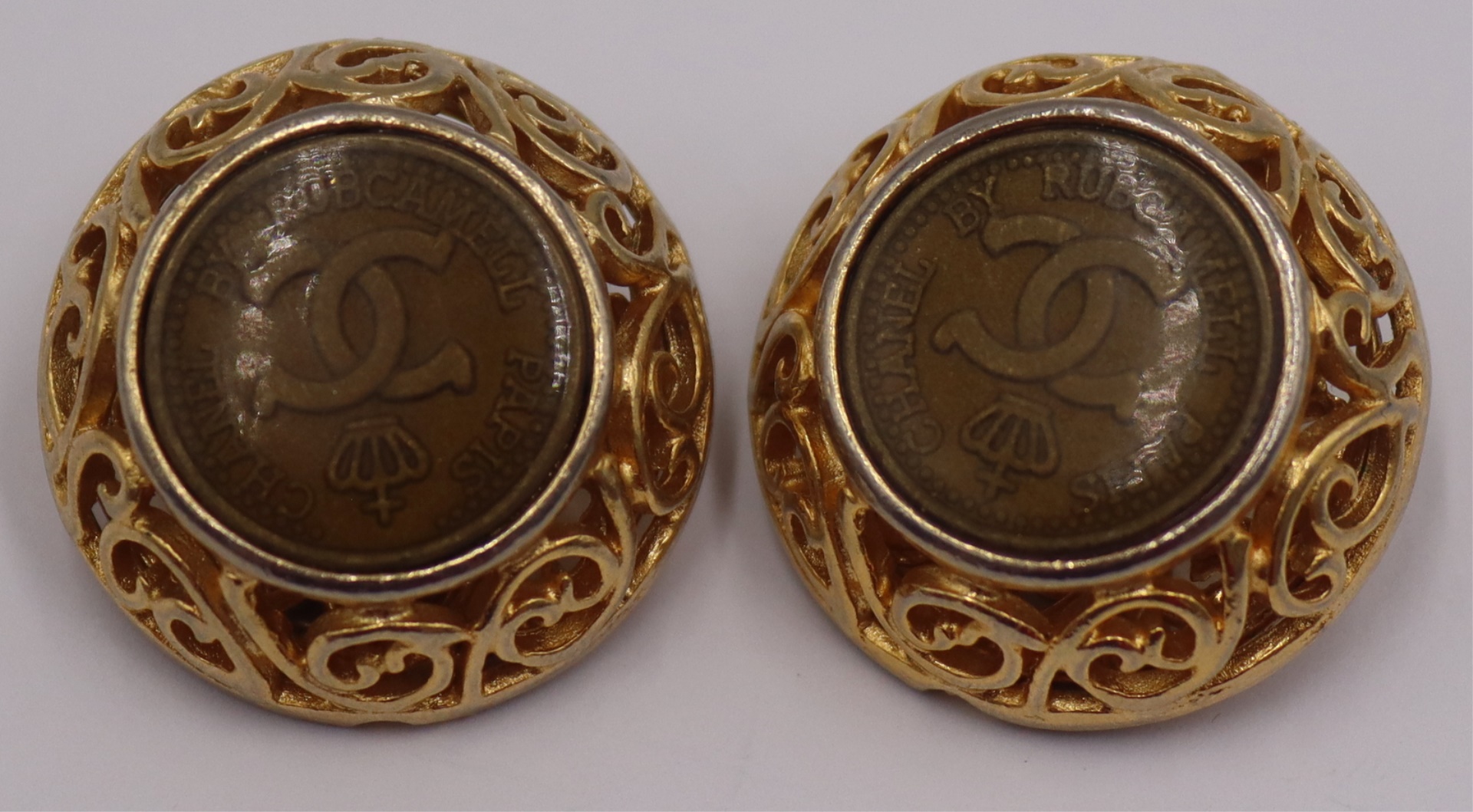 JEWELRY. PAIR OF CHANEL EAR CLIPS