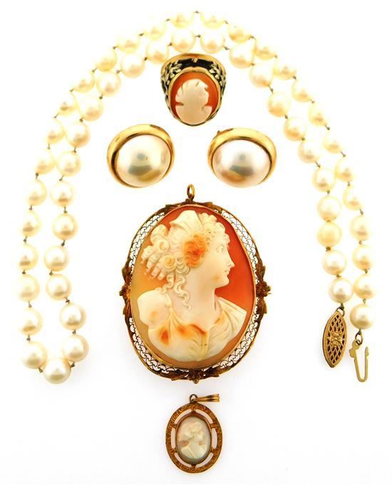 JEWELRY: PEARL AND CAMEO JEWELRY,