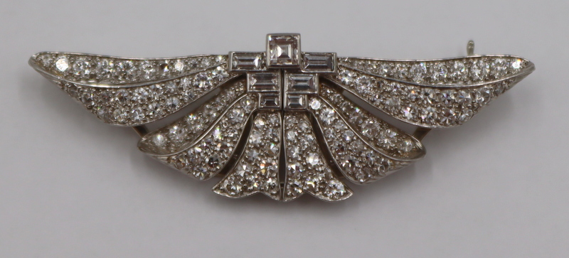 JEWELRY. PLATINUM AND DIAMOND