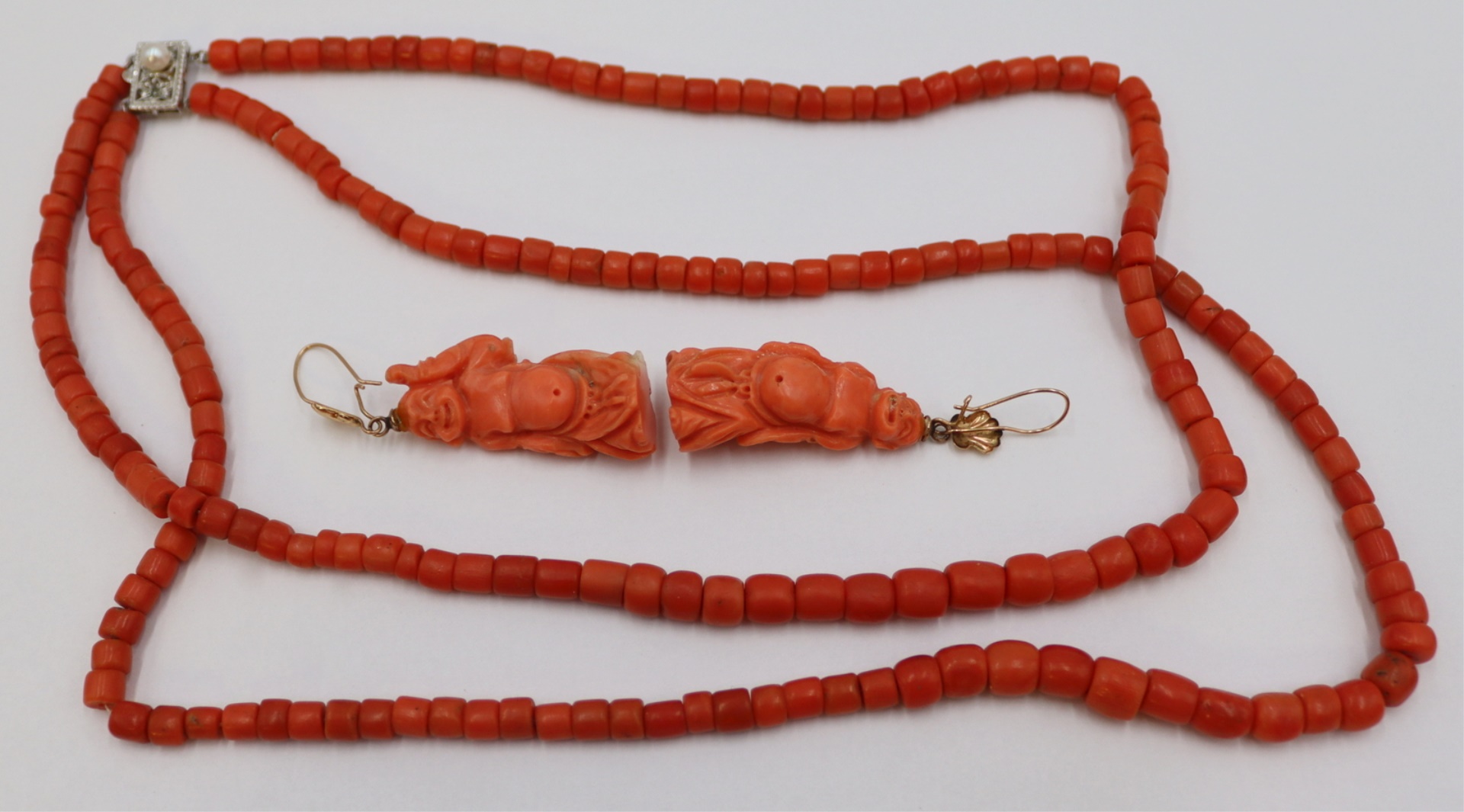 JEWELRY. SALMON CORAL JEWELRY