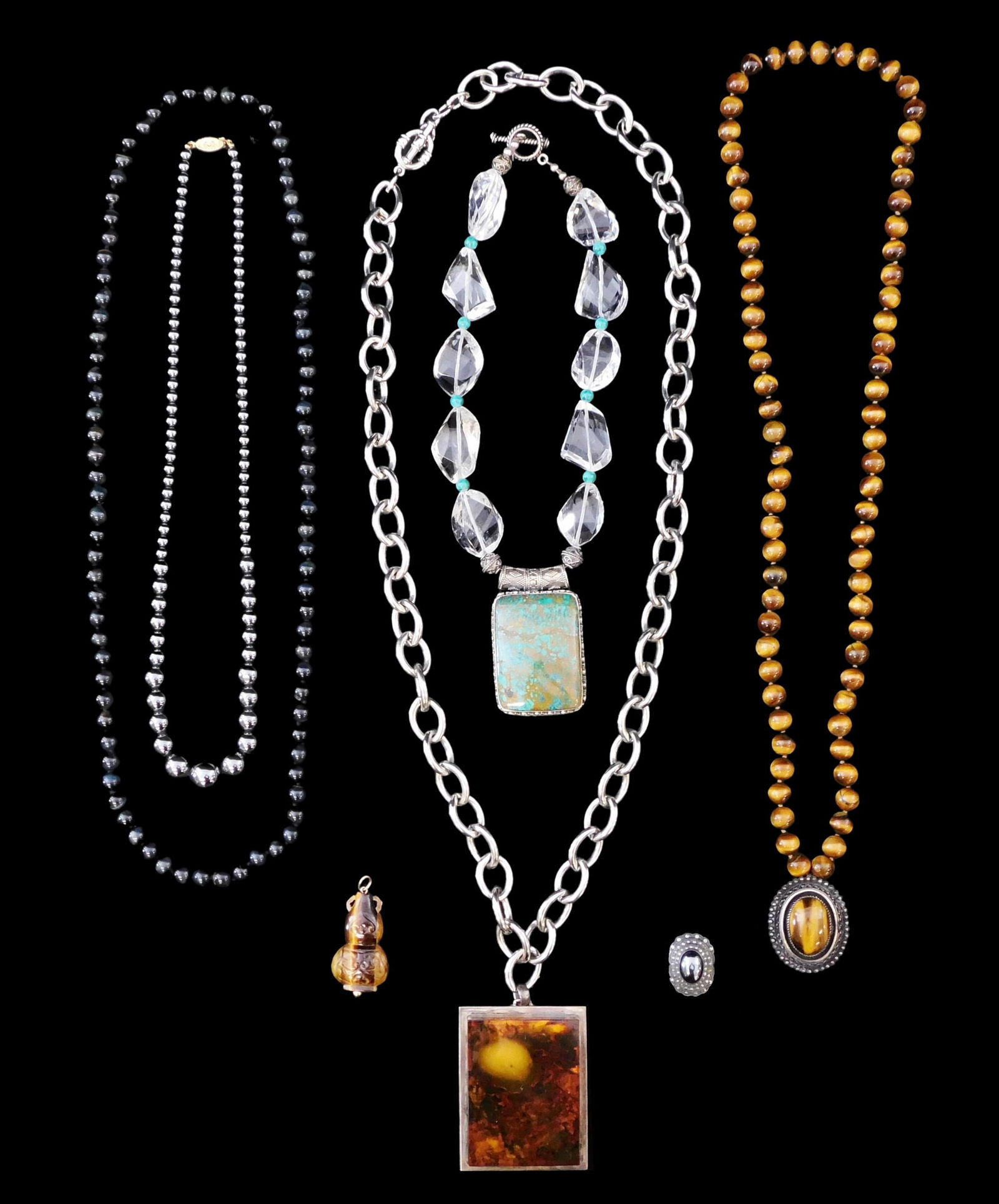 JEWELRY: SEVEN CHUNKY STATEMENT