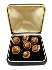 JEWELRY: SIX MATCHING 18K MICR