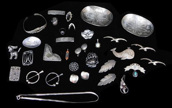 JEWELRY: STERLING AND SILVER