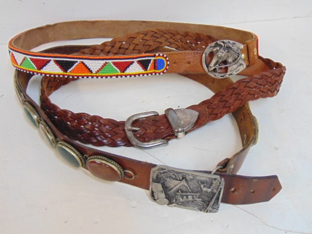 JEWELRY. THREE MEN'S BELT BUCKLE TO