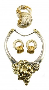 JEWELRY: THREE PIECES OF CONTE