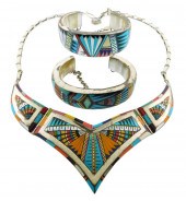 JEWELRY: THREE STERLING AND ZU