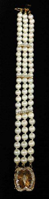 JEWELRY: TRIPLE STRAND CULTURE