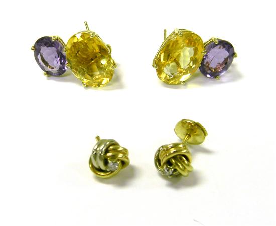 JEWELRY  two pieces: pair of