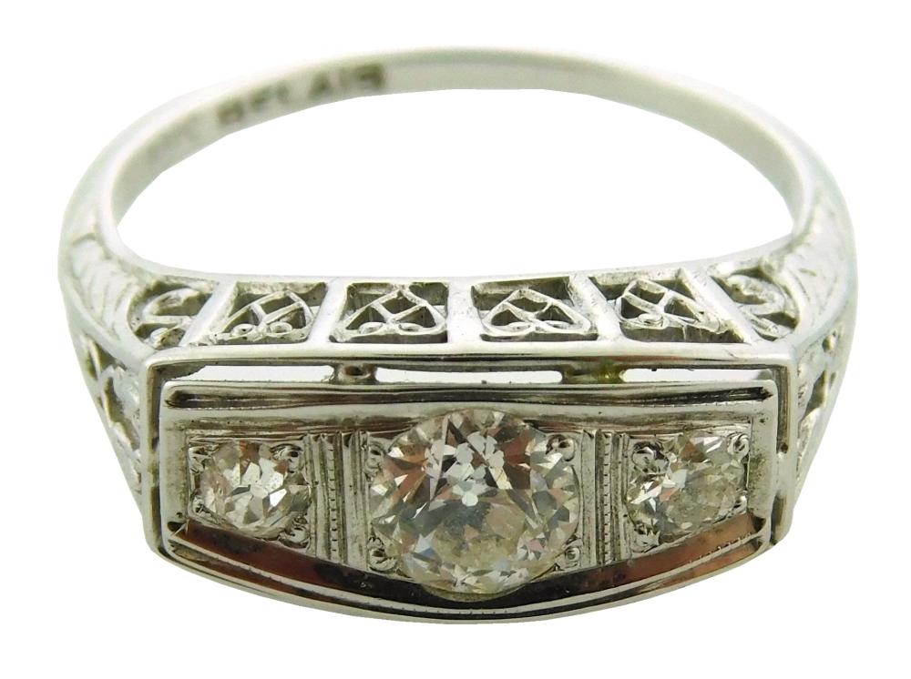 JEWELRY: VINTAGE 18K DIAMOND