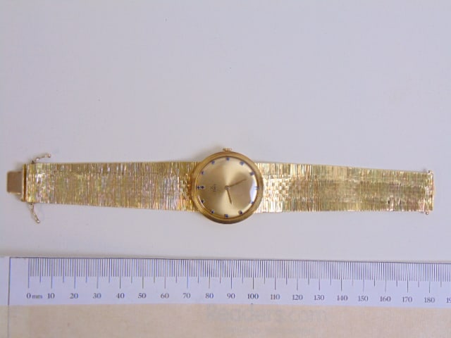 JEWELRY. VINTAGE GOLD WRISTWATCH,