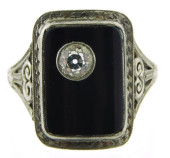 JEWELRY: VINTAGE PLATINUM, ONY