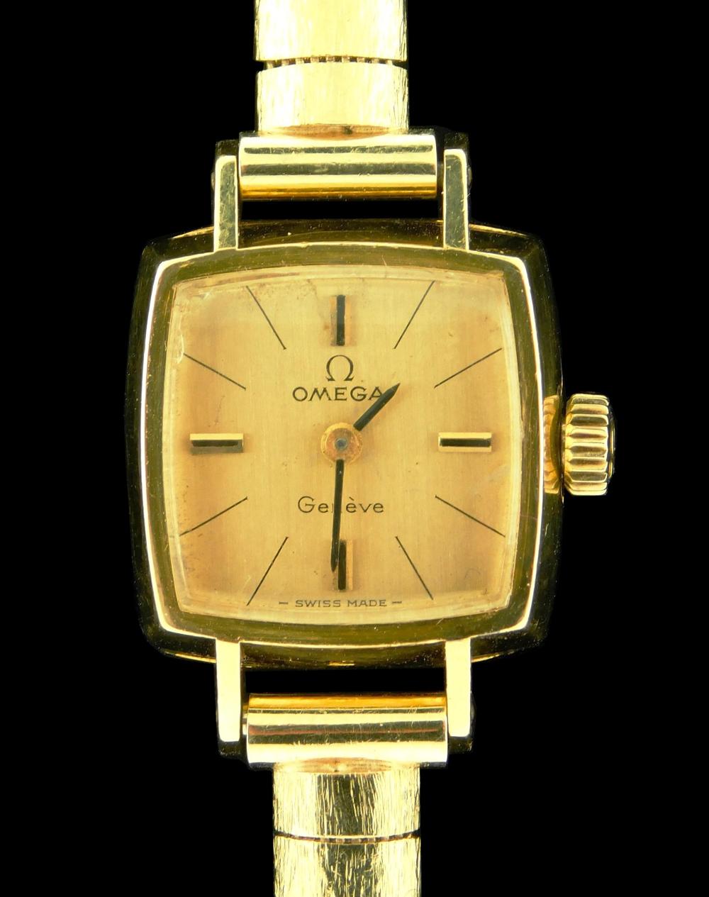 JEWELRY: WOMAN'S 18K OMEGA