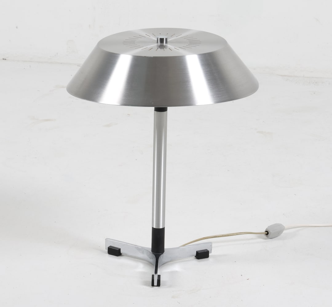 JO HAMMERBORG 'PRESIDENT' TABLE