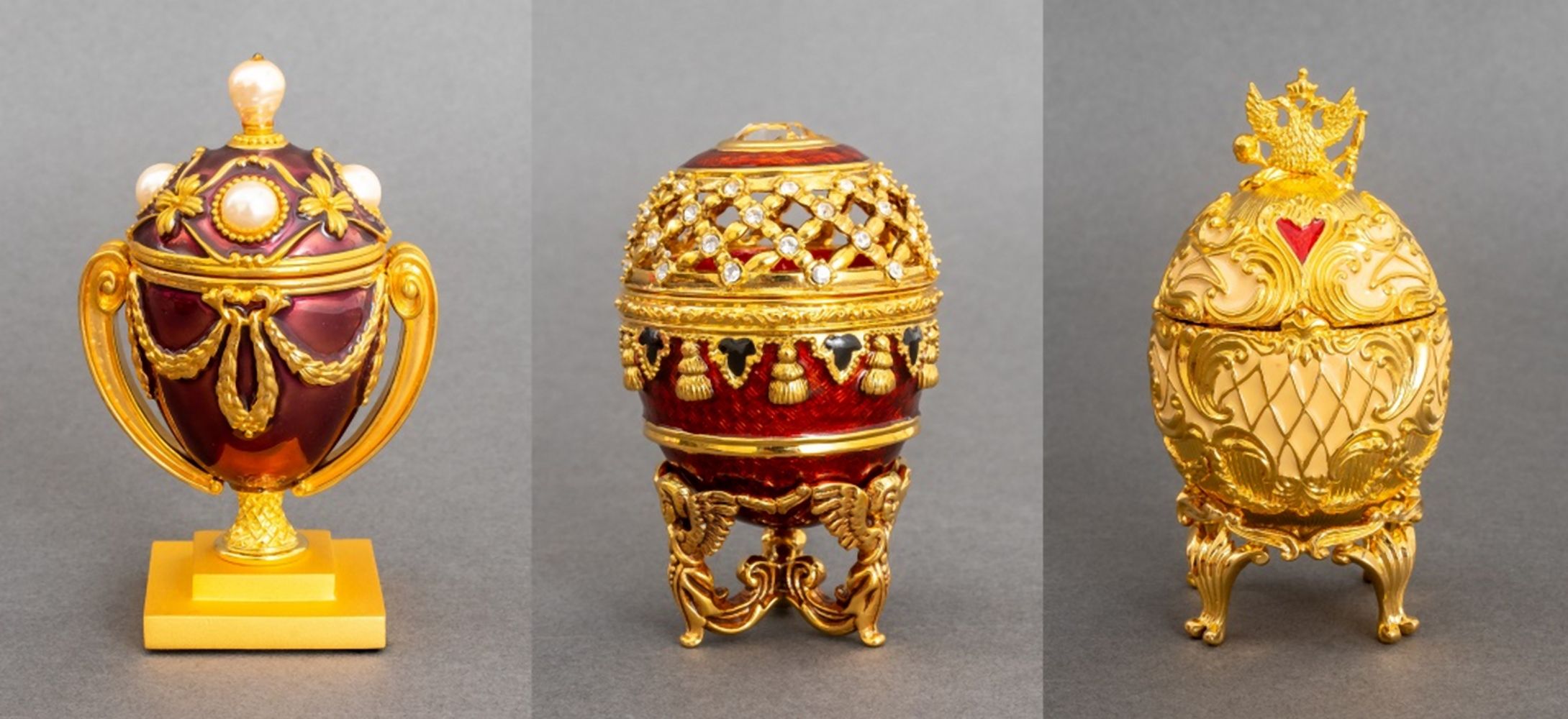 JOAN RIVERS COLLECTION EGG