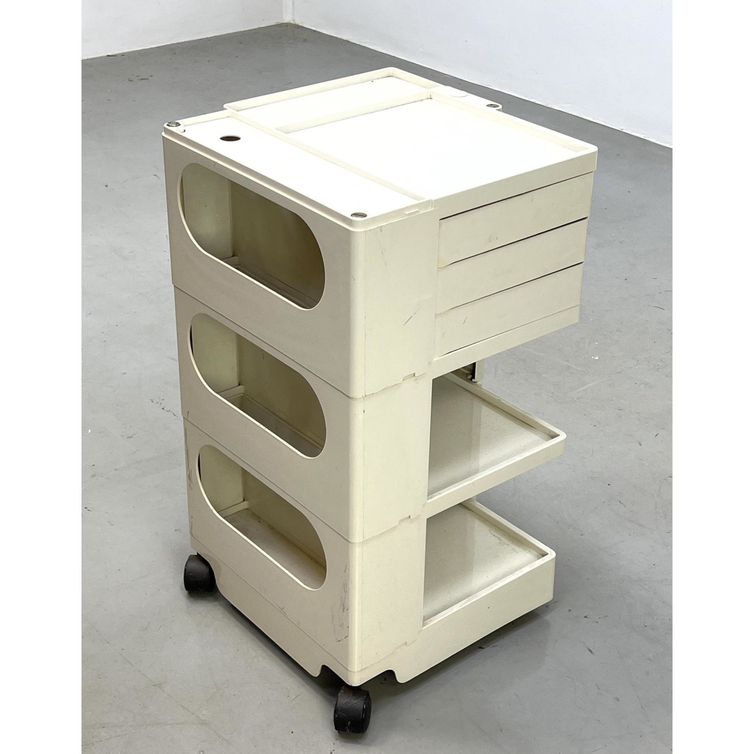 Joe Colombo White Plastic Boby