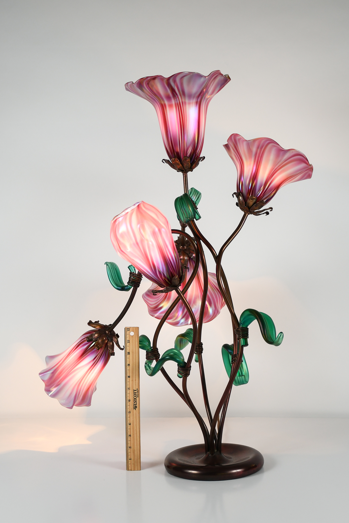 JOHN COOK STUDIOS GLASS ''LOTUS''