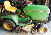JOHN DEERE 265 LAWN TRACTORJoh