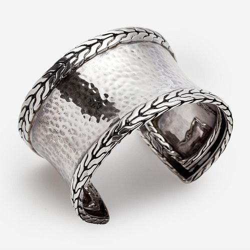 JOHN HARDY HAMMERED PALU WIDE CUFF;