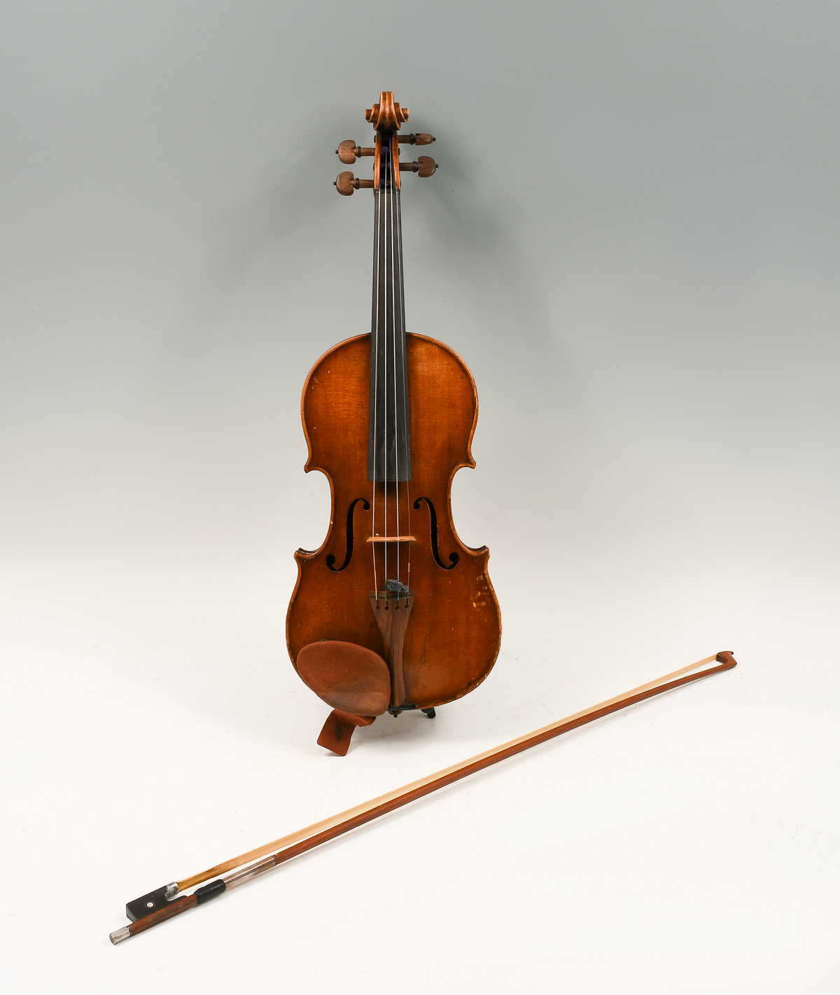 JOHN JUZEK VIOLIN WITH BOW: Early