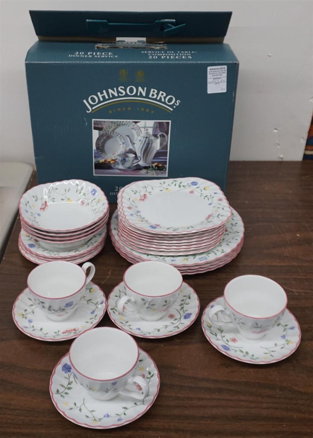 JOHNSON BROS. SUMMER CHINTZ