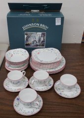 JOHNSON BROS. SUMMER CHINTZ 47