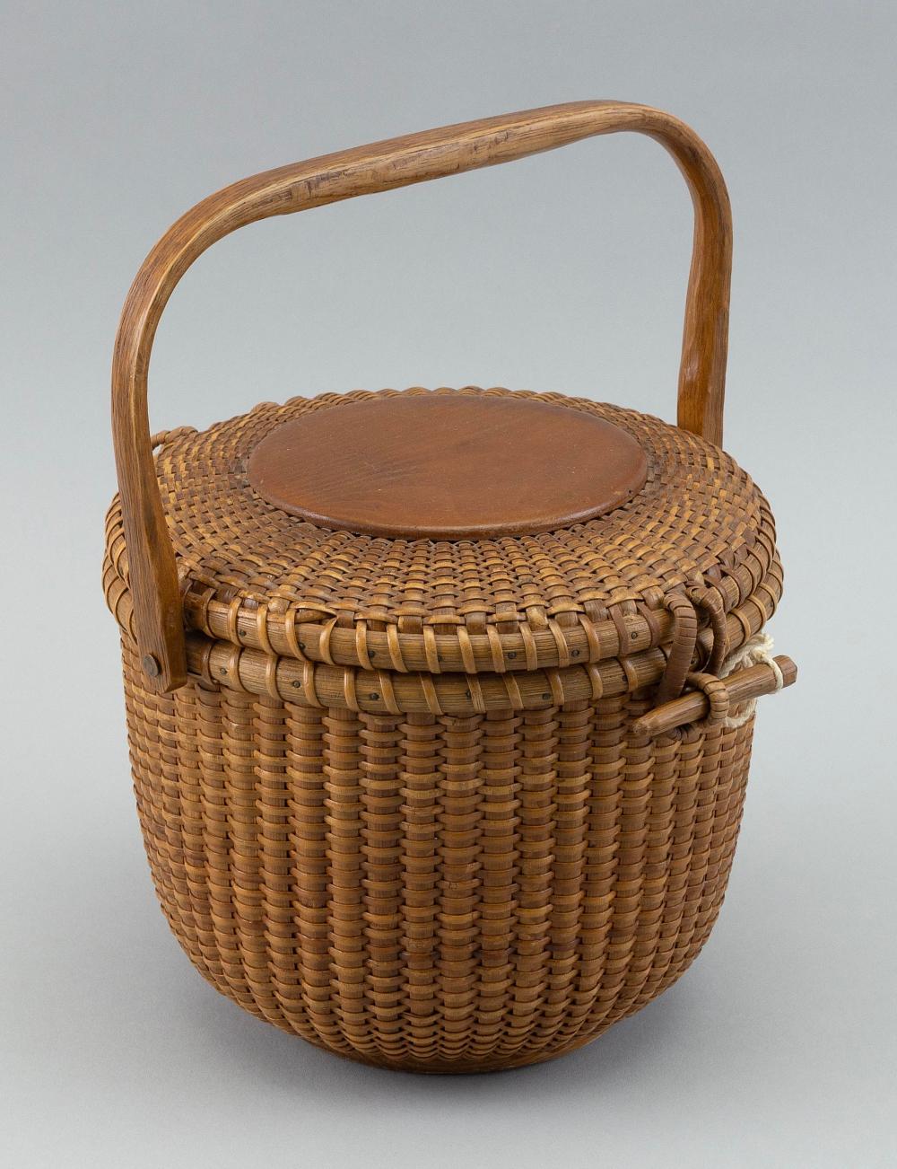 JOSÉ FORMOSO REYES NANTUCKET BASKET