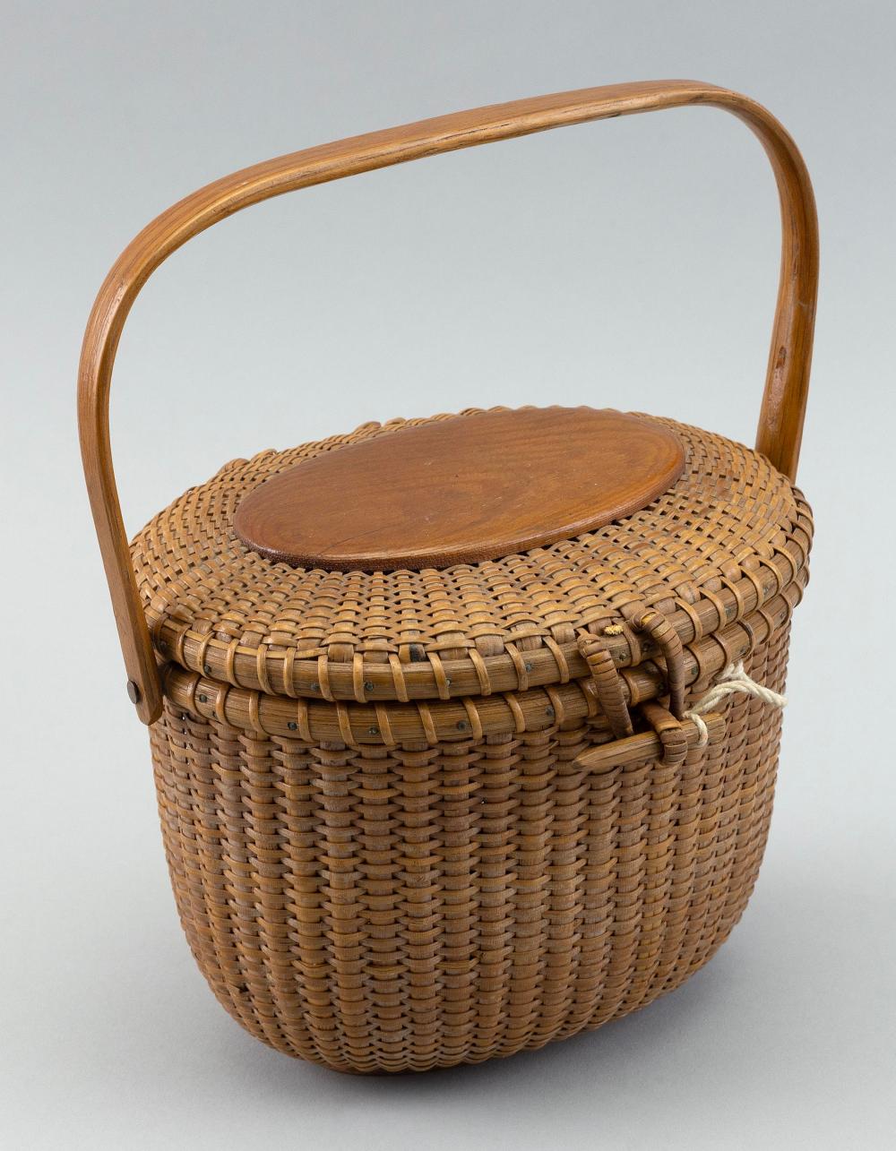 JOSÉ FORMOSO REYES NANTUCKET BASKET