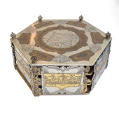 JUDAICA THREE-TIER PASSOVER SE