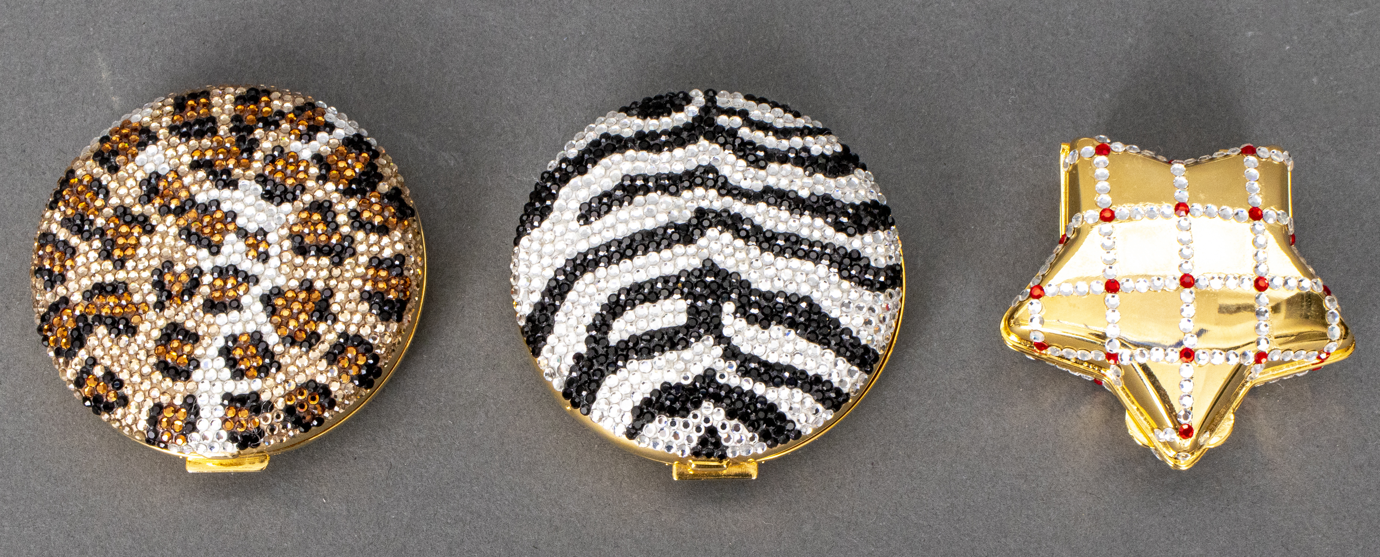 JUDITH LEIBER ASSORTED POWDER