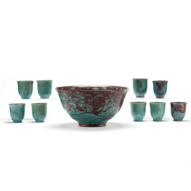 JUGTOWN CHINESE BLUE PUNCH BOWL AND