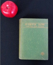 JULIETTE LOW AND THE GIRL SCOU