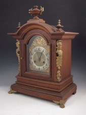 JUNGHANS WALNUT MANTLE CLOCK: