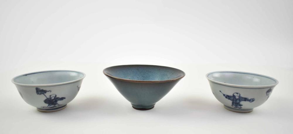 JUNYO BOWL & TWO BLUE/WHITE