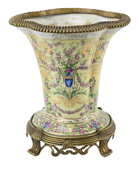 JUWC UNITED WILSON 1897 PORCELAIN &