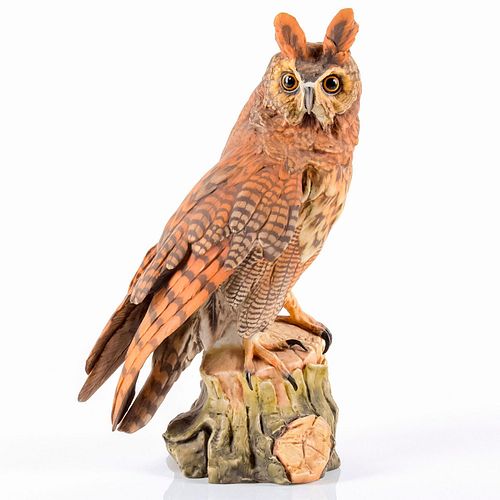 KAISER PORCELAIN FIGURINE,