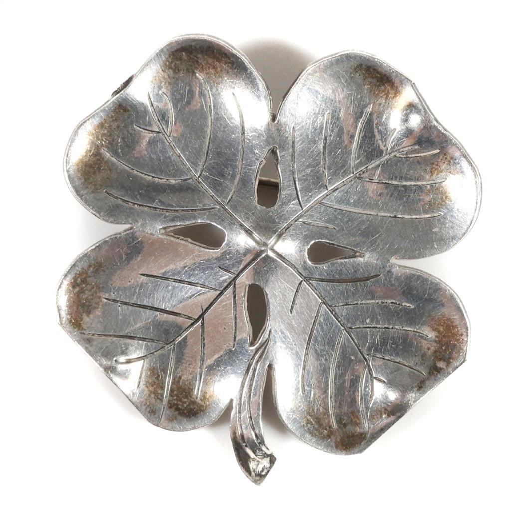 KALO SHOP BROOCH, FOUR LEAF CLOVER,