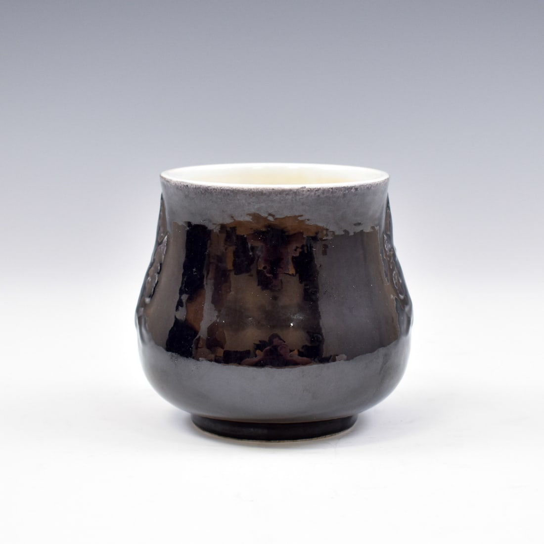 KANGXI BLUE MONOCHROME PORCELAIN
