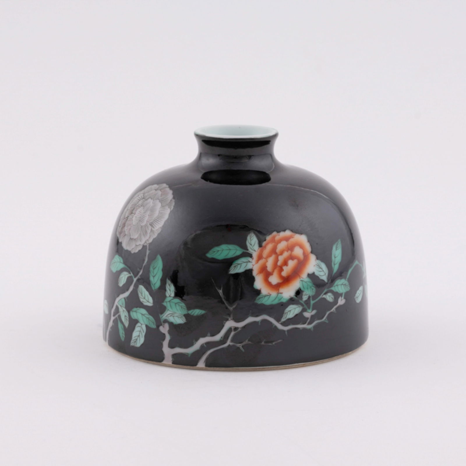 KANGXI FAMILLE NOIR WATER