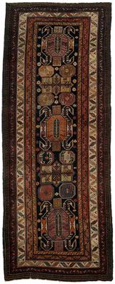 Karabaugh runner, repeating