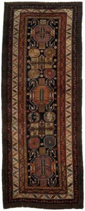 Karabaugh runner, repeating ge