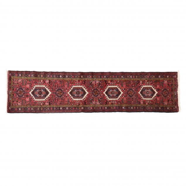 KARADJE RUNNER Red field with