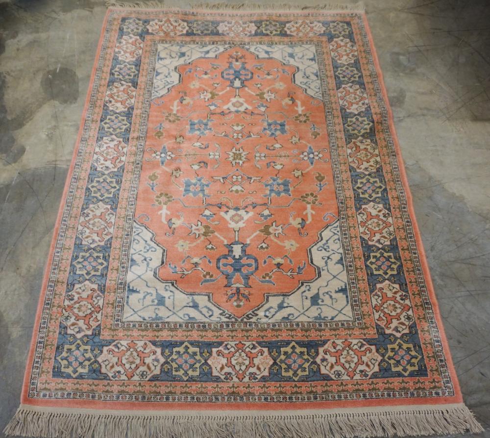 KARASTAN RUG, 9 FT X 5 FT 9