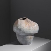 Karen Karnes 
(1925-2016)
Unti