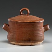 Karen Karnes (1925 USA) Lidded