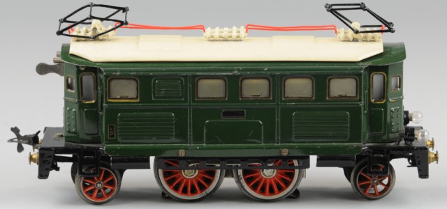 KARL BUB O GAUGE 2-4-2 O gauge