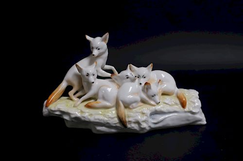 KARL ENS GERMAN PORCELAIN "FOX
