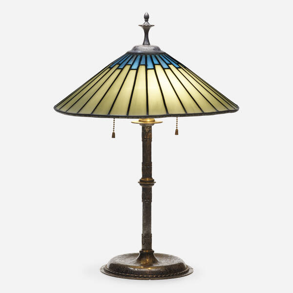 Karl Kipp for Roycroft. Table lamp.
